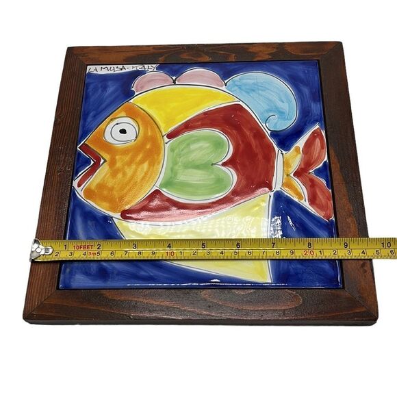 Italian Pottery Framed Fish Tile La Musa Hand-Painted Wooden Frame Italy - Picture 7 of 8